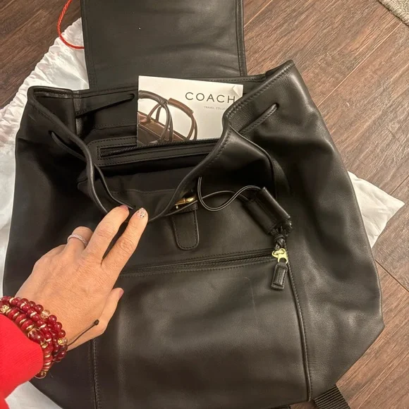 Coach Black Leather Bag with Gold Accents - LIKE NEW - Picture 5 of 5